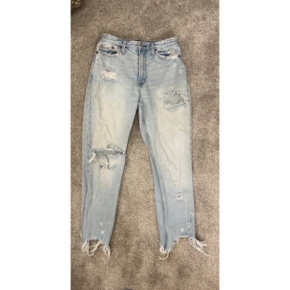 Abercrombie & Fitch High Rise Distressed Raw Hem Mom Jean, 4R (27) - Picture 1 of 7